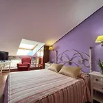 Casona Caballeros Hotel 4*
