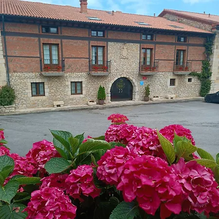 Hotel Casona Caballeros