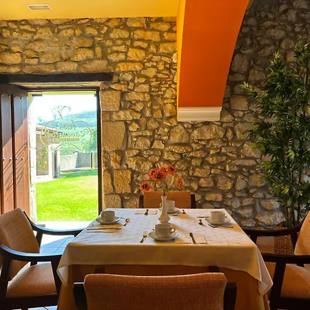 מלון Casona Caballeros 4*