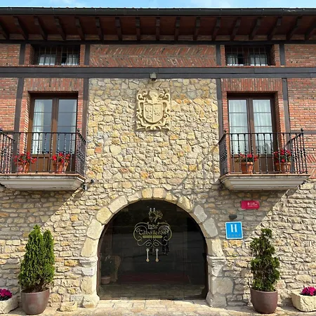 Casona Caballeros מלון 4*