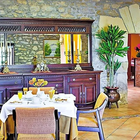 Hotel Casona Caballeros 4*