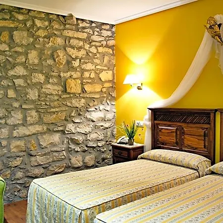 Casona Caballeros Hotel 4*