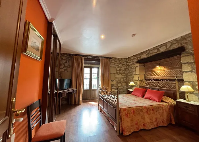 Casona Caballeros 4* Santillana del Mar