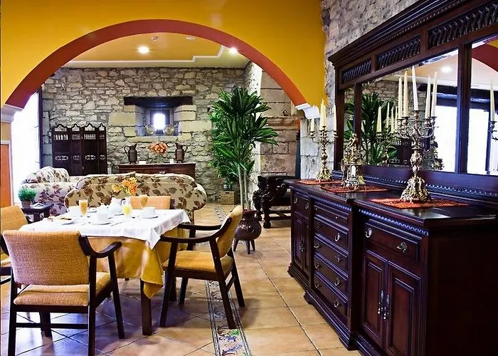 Hotel Casona Caballeros 4*