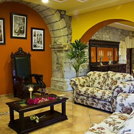 Hotel Casona Caballeros