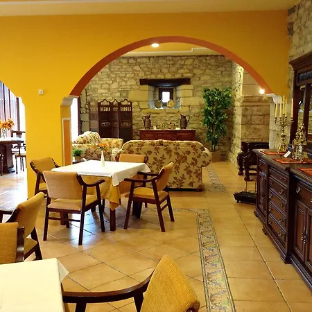 Hotel Casona Caballeros